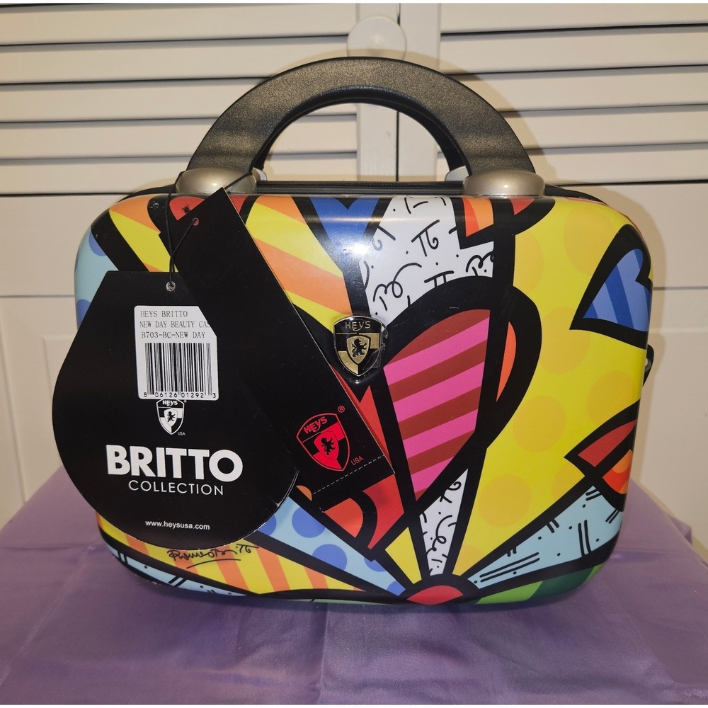 Heys Britto New Day Beauty Case Romero Britto Pop Art Hard Shell Travel Vanity